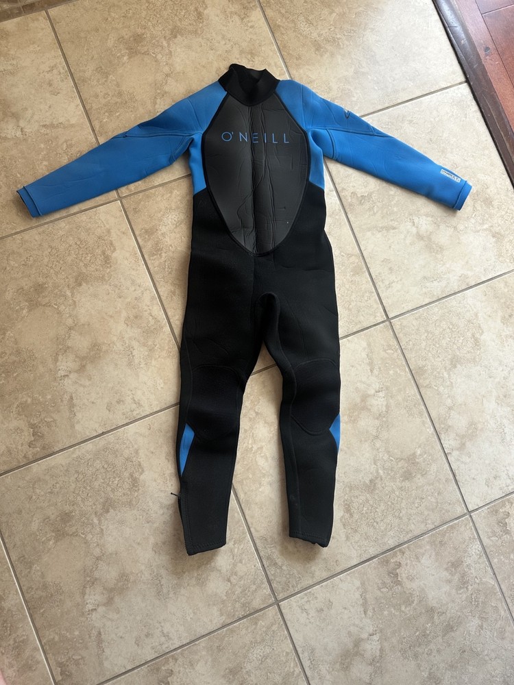 O'Neill Kid's Wetsuit - Size 8
