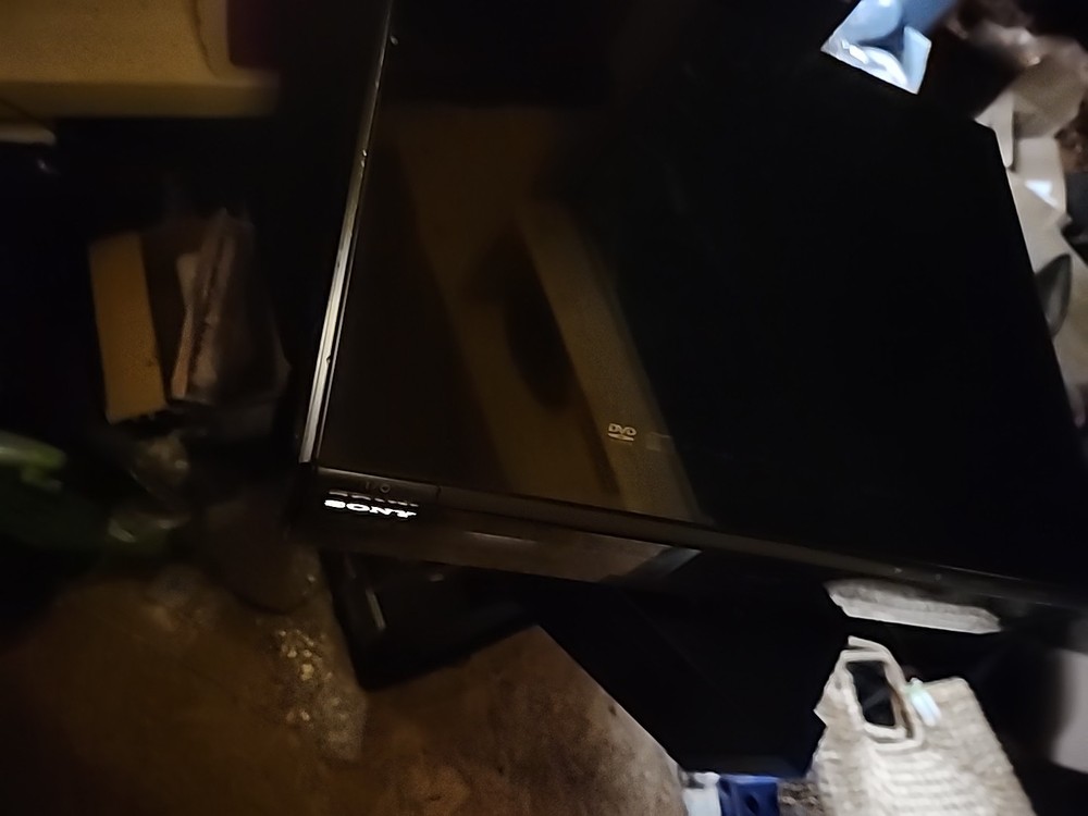 Sony BDV-E500W Blu-Ray/DVD/CD Is A Beauty