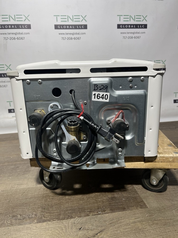 Rinnai V75iN Indoor Tankless Water Heater 180k BTU Natural Gas (B-29 #1640)