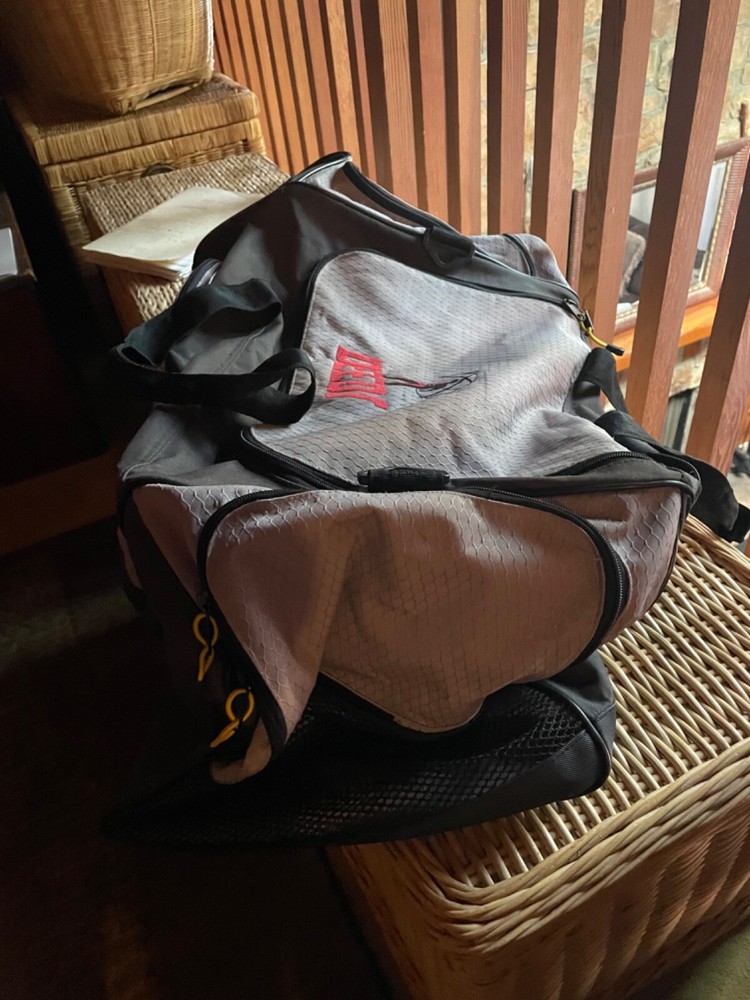 Mr. Deeds duffle bag