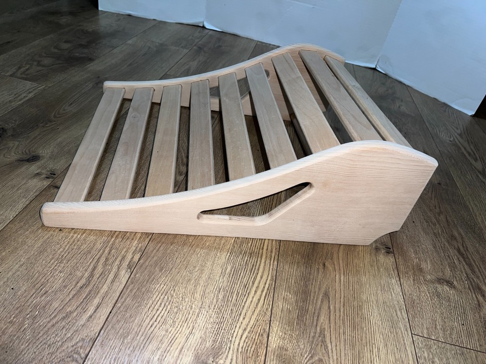 Sauna Backrest – Ergonomic Wooden Sauna Back Support (Hemlock)