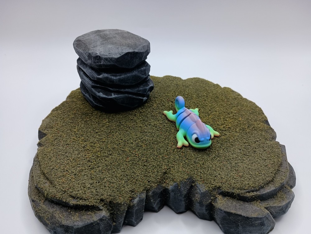 3D Printed Jiggle Pet Angry Chameleon