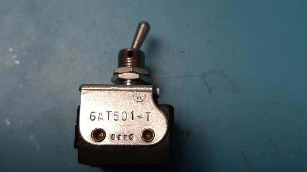 6AT501-T Microswitch Toggle Switch ( HONEYWELL ) VERY SMALL TOGGLE