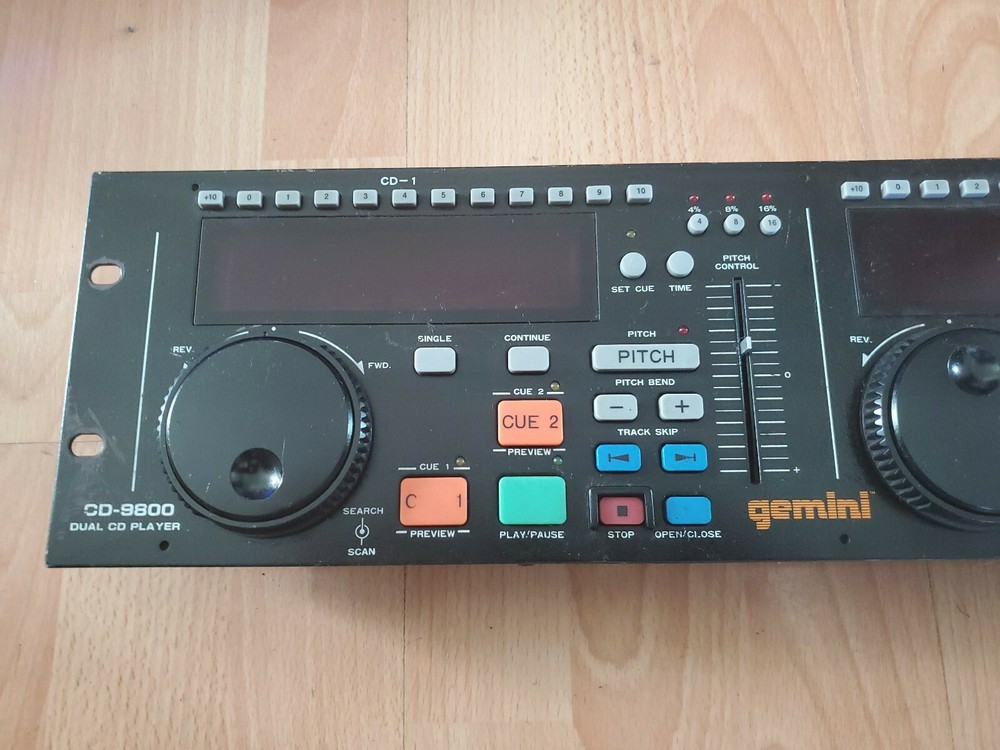 Gemini CD-9800 Dual CD Player with digital output