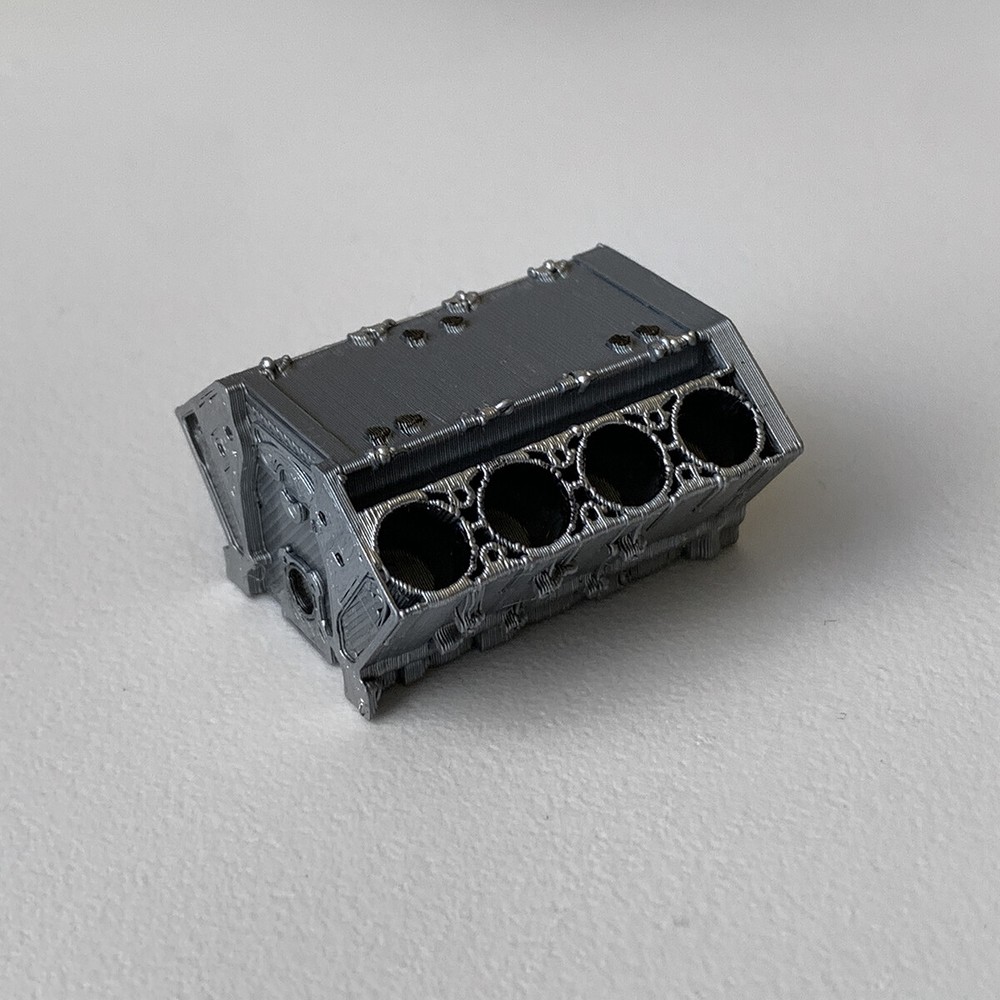 V8 Engine Block for Diorama Garage / Workshop 1:18 scale Model Scene