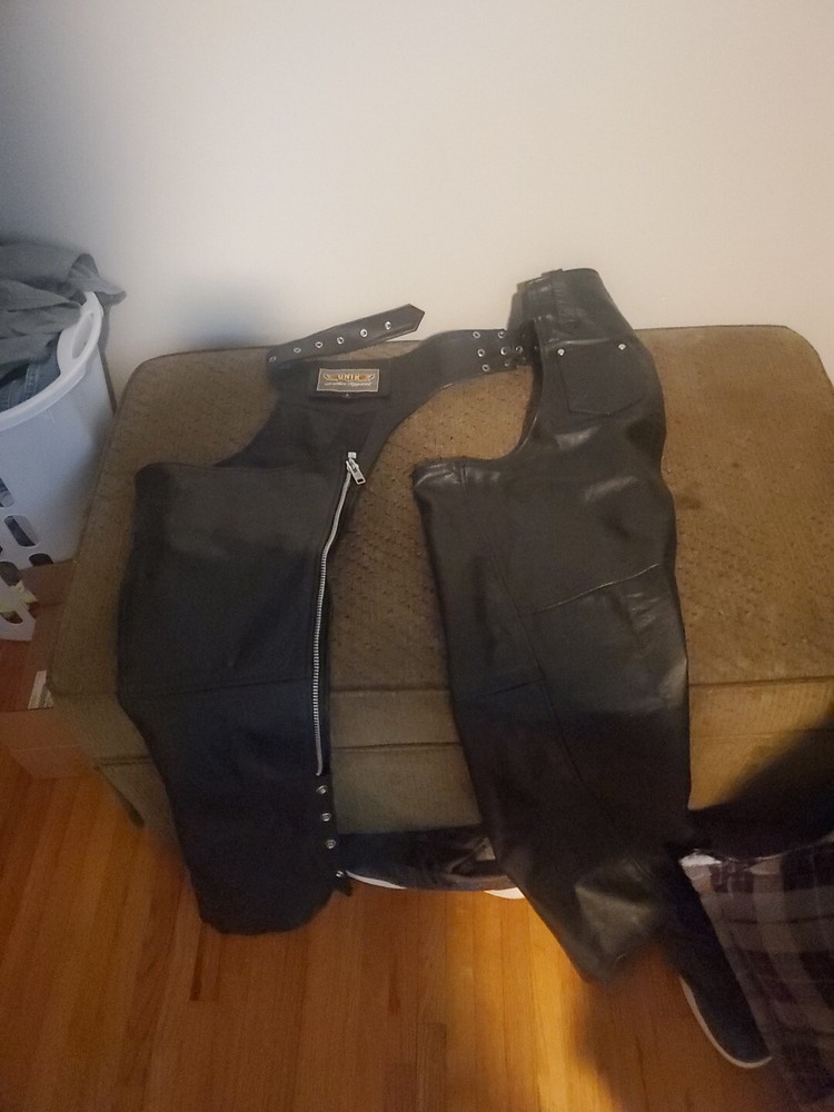 Womends UNIK INTERNATIONAL LEATHER CHAPS