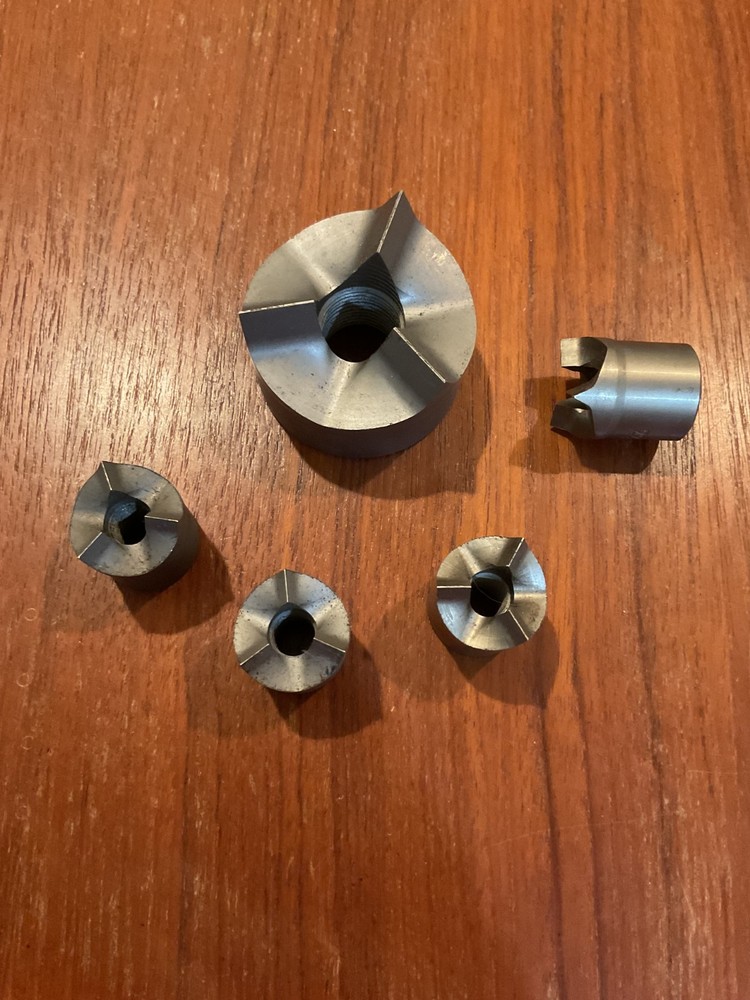 1/2" and 1 1/2" KNOCKOUT PUNCHES