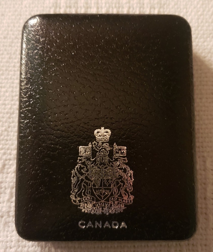 1973 Canada RCMP MOUNTIE SILVER Dollar ORIGINAL PACKAGING