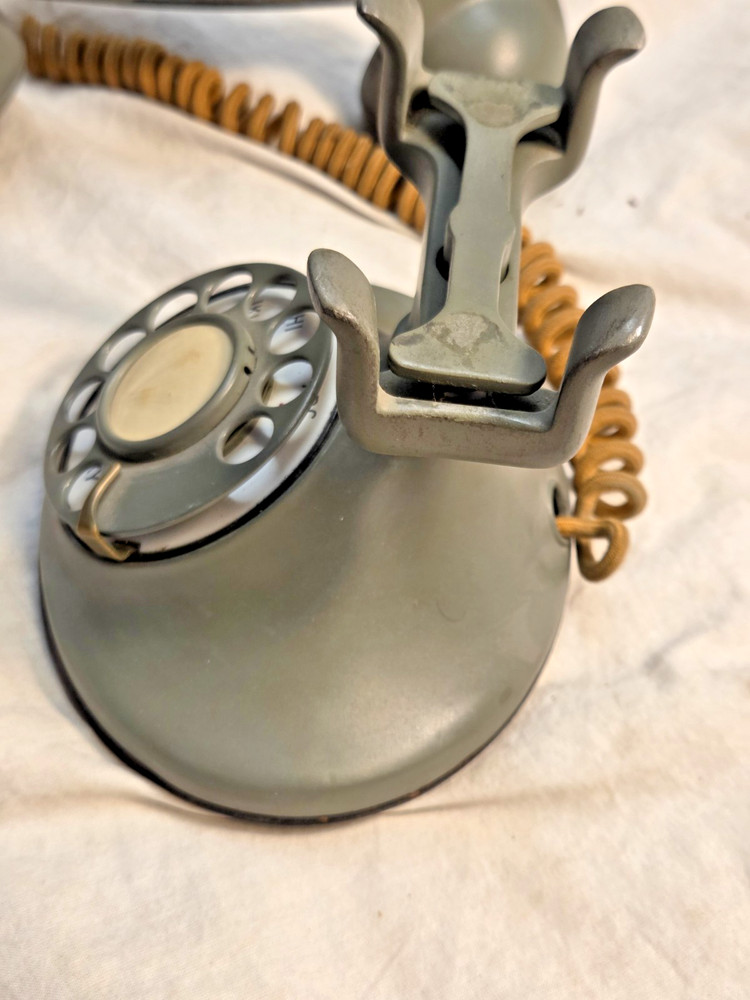 Western Electric Green 202