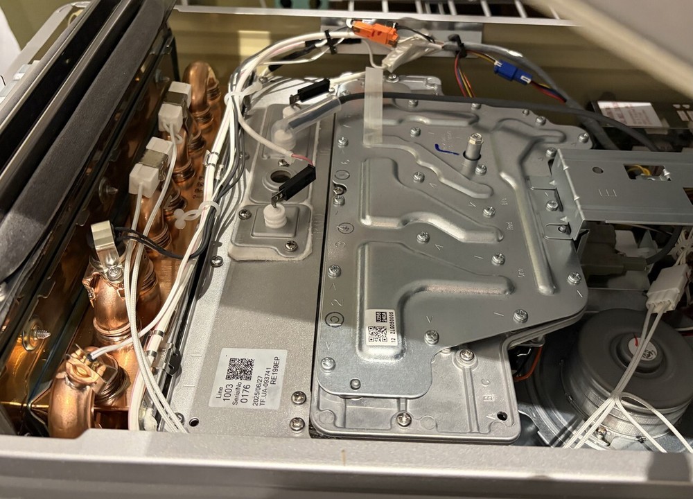 RINNAI RE199EP OUTDOOR TANKLESS WATER HEATER 199K BTU PROPANE GAS