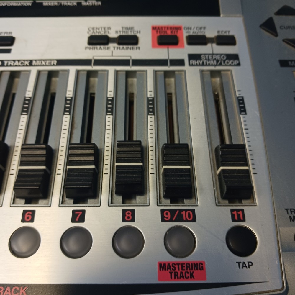 BOSS BR-1180 MTR Multi-Track Recorder No adapter Untested