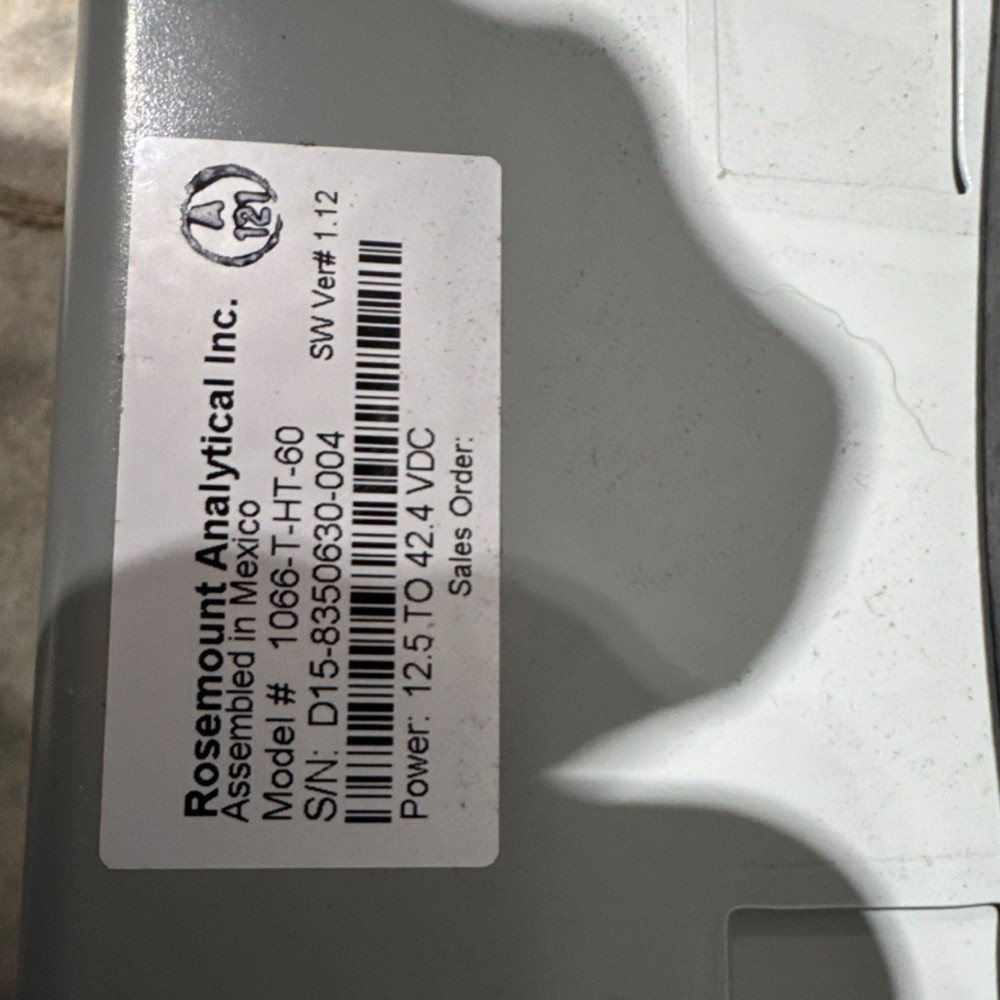 Rosemount 1066-T-HT-60 Process Analyzer Emerson Analytical