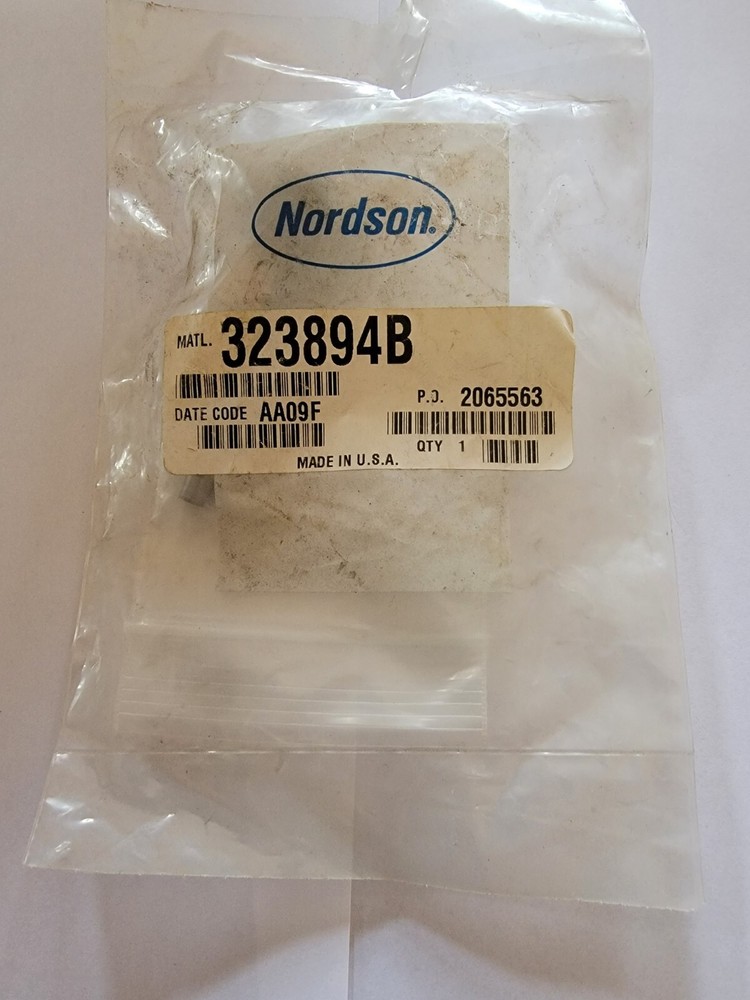 NORDSON COMPLIANCE NOZZLE. 323894B.
