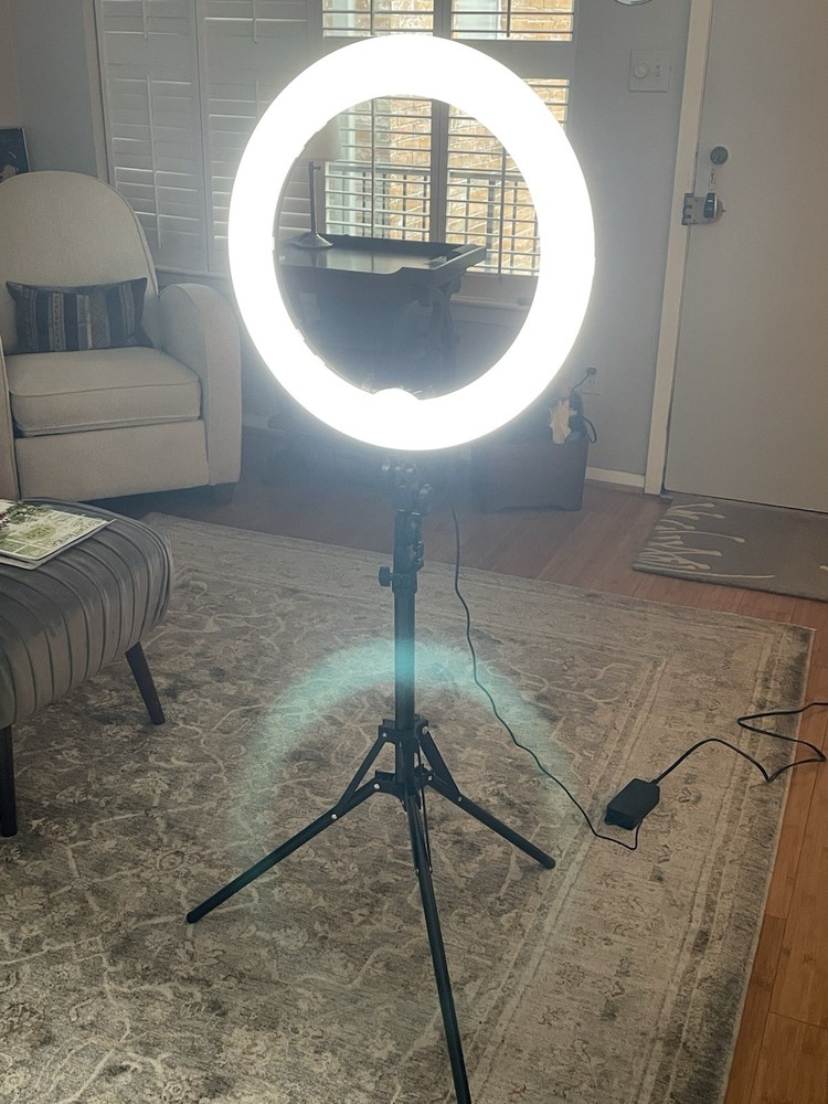 Ivisii IR 45 Floor Stand Ring Light