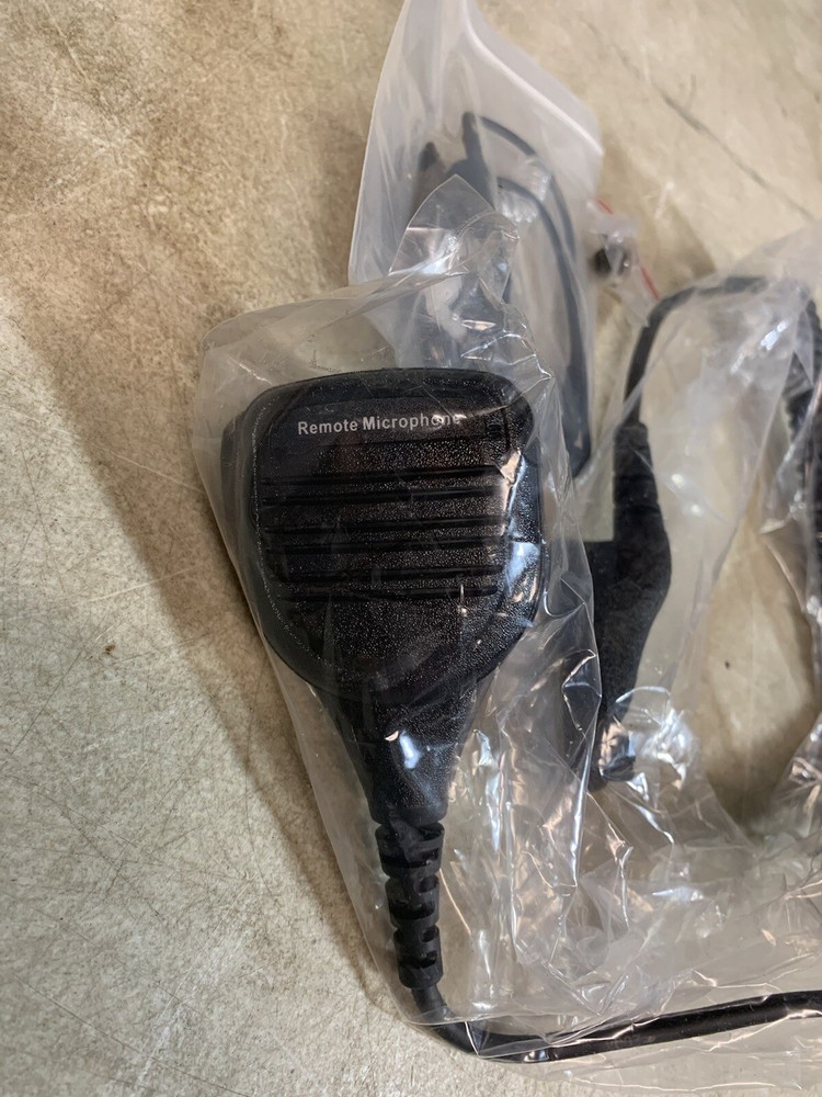 remote microphone handheld shoulder mike for phone