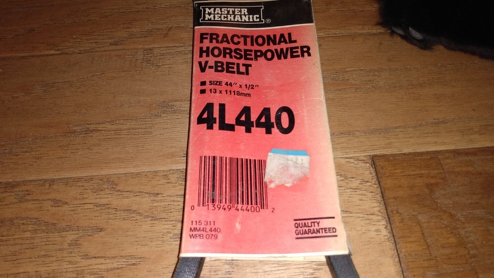 Master Mechanic 4L440 V BELT