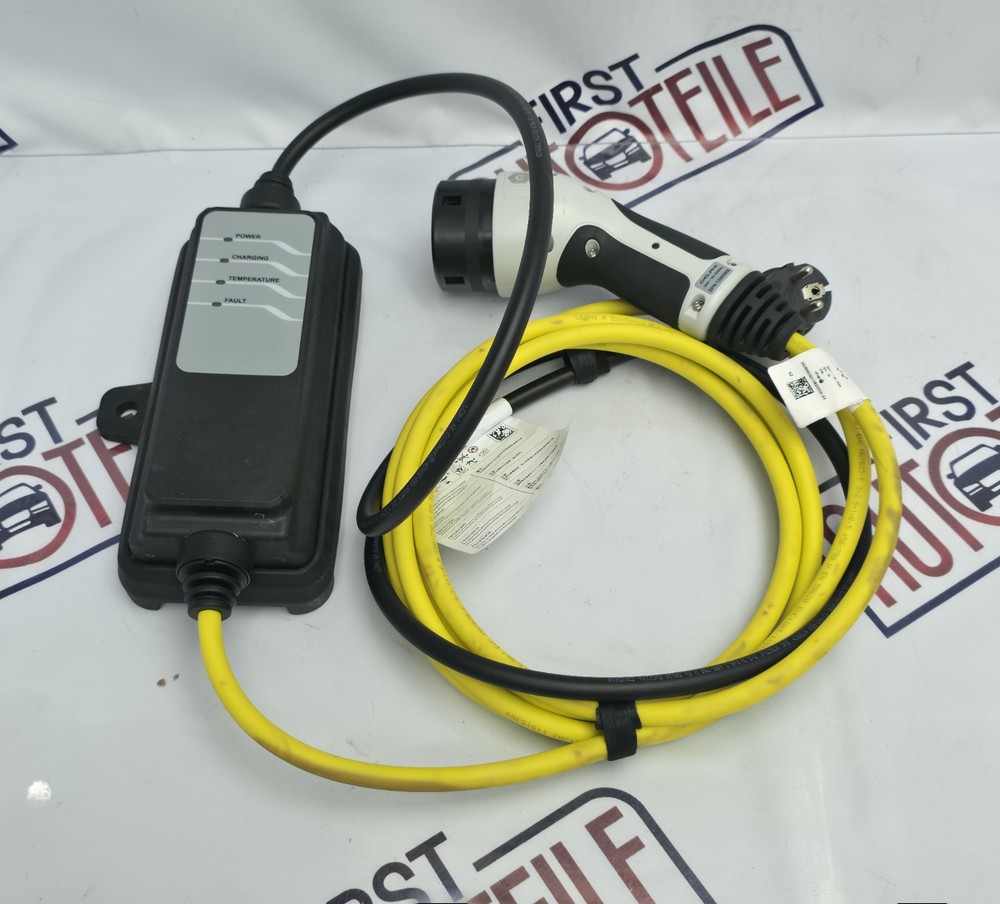 Original BMW charging cable for mains socket EU 10A type 2 9845149-07