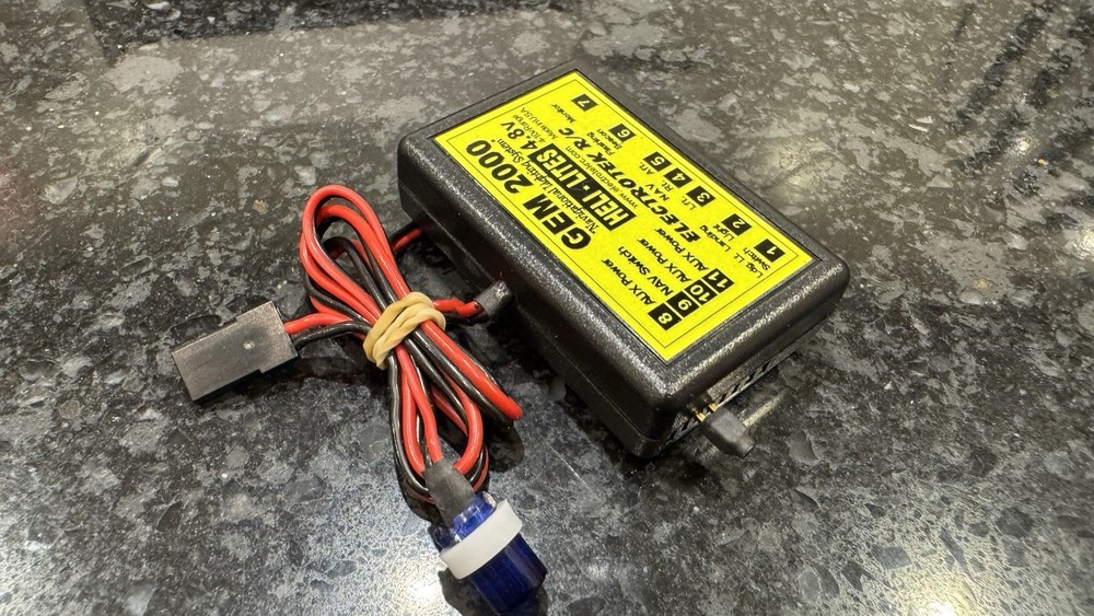 Gem 2000 RC Helicopter Navigation Light System. Nav &landing lights inoperable.