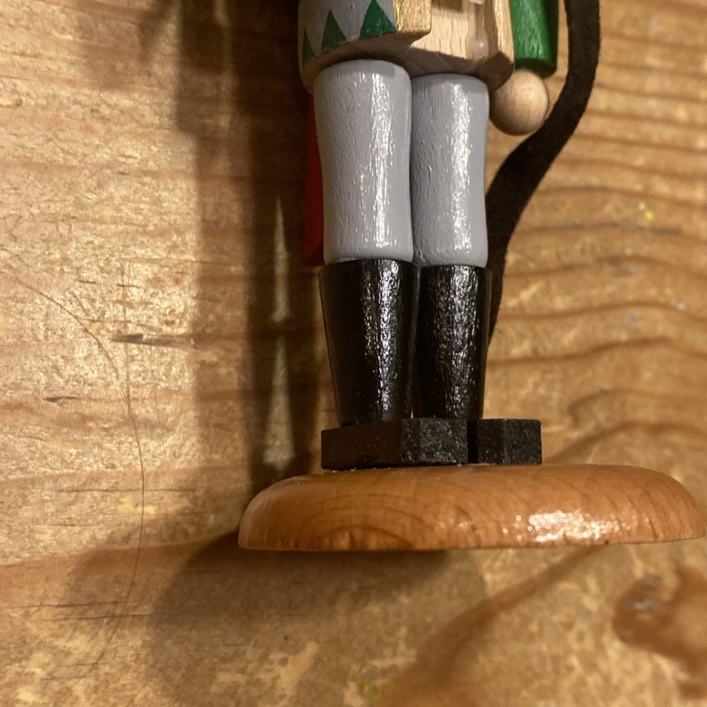 Steinbach Nutcracker MINI 5 Inch Hunter With Rifle & Box Germany EUC