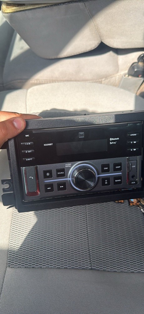 Duval Radio
