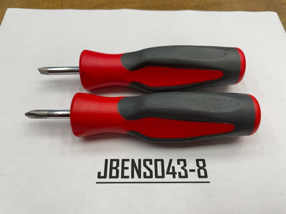 Snap-on Tools RARE 2pc Hard Grip Standard Instinct Handle Stubby Screwdriver Set