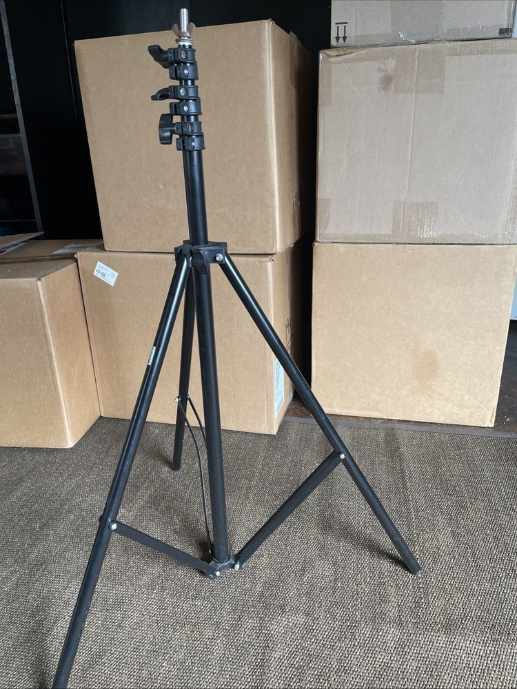 27" Photo Studio Tripod Light Stand