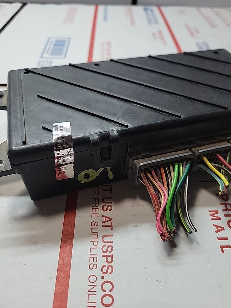 2000 FORD EXCURSION GEM MODULE ID#: YC3T-14B205-CE