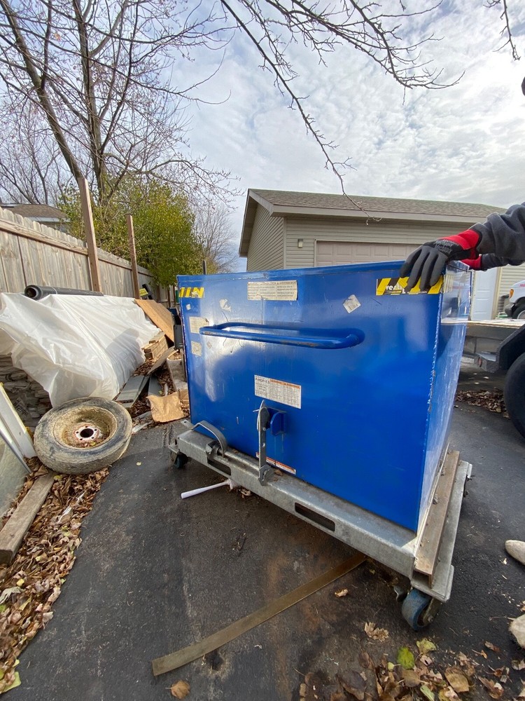 Steel Self-Dumping Forklift Hopper