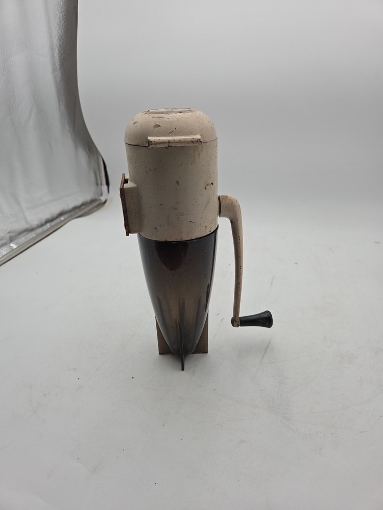 vintage dazey ice crusher/black bottom