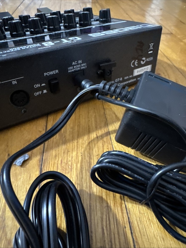 BOSS GT-8 Guitar Effects Processor Multi Guitar Effect Pedal