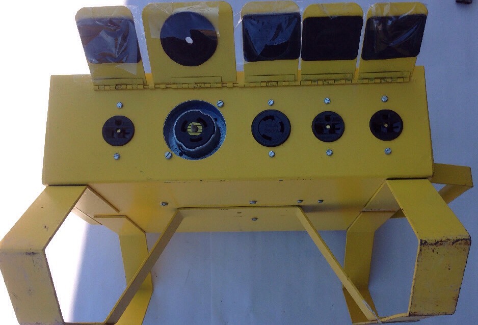 Hubbell Power Distribution Unit SGFI-3PN (Used)