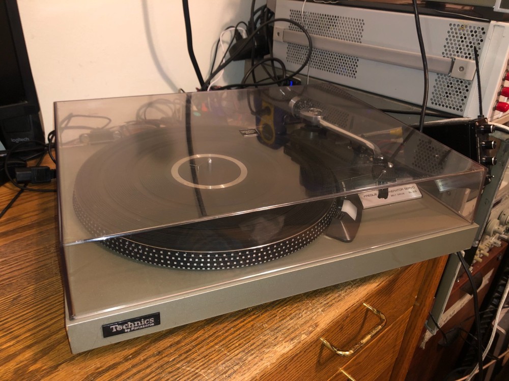 Working Vintage Technics SL-23 Turntable, New Belt