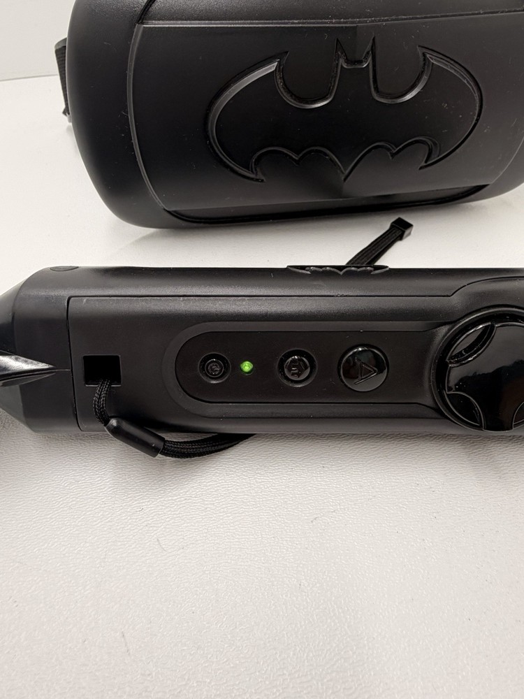Batman VRSE VR Headset w Batarang Controller DC Smartphone VR System Set