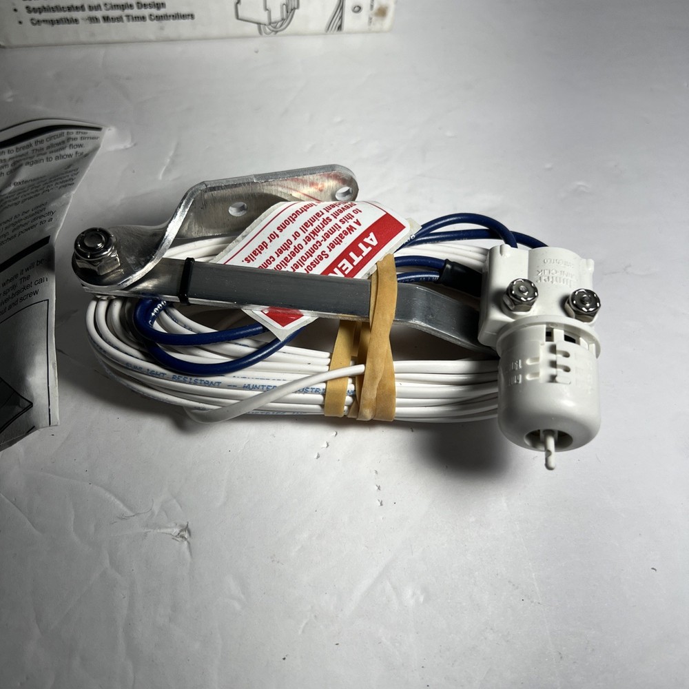 Hunter Mini Clik Rain Sensor Shutoff for Automatic Irrigation Systems with Mount