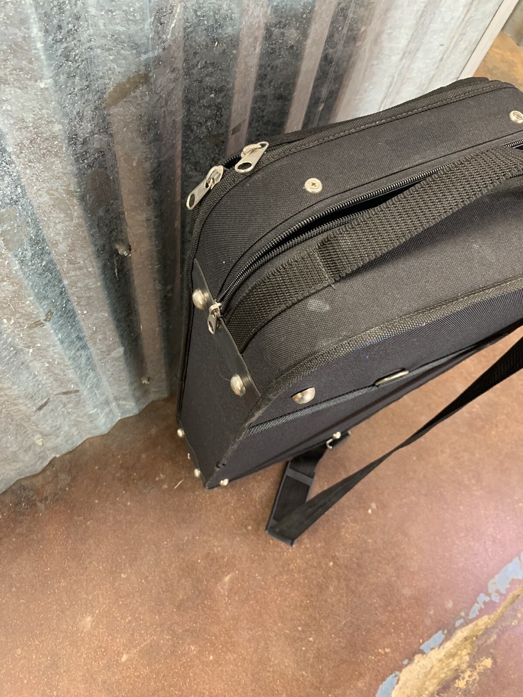 Bobelock Violin Case with Blue Interior-black