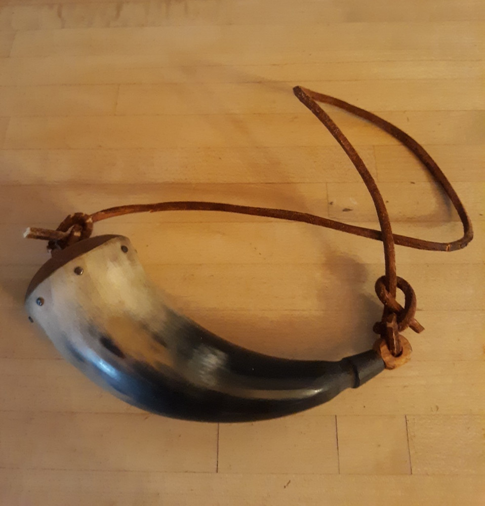 Vintage Small Black Powder Horn.- Muzzleloader = BlackPowder