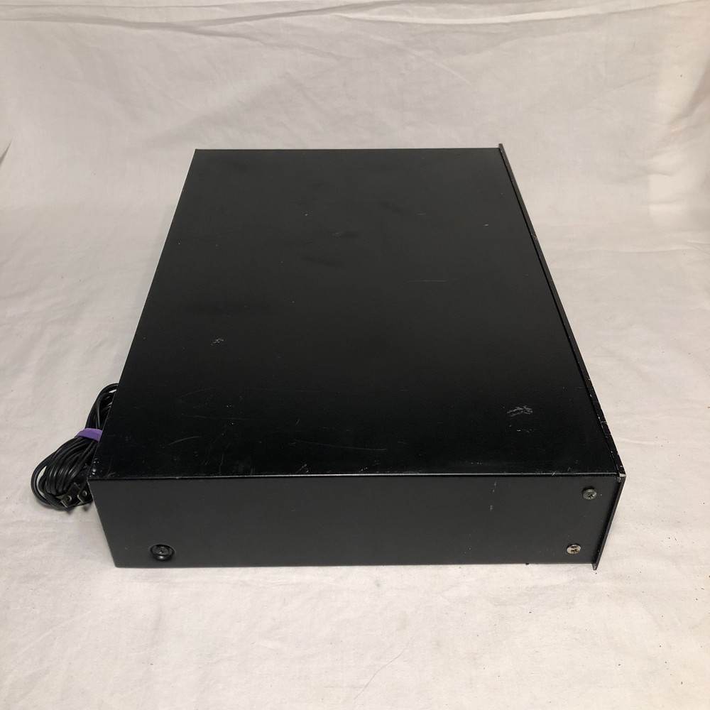 DBX 14/10 Computerized Equalizer / Analyzer Turns On (Untested)