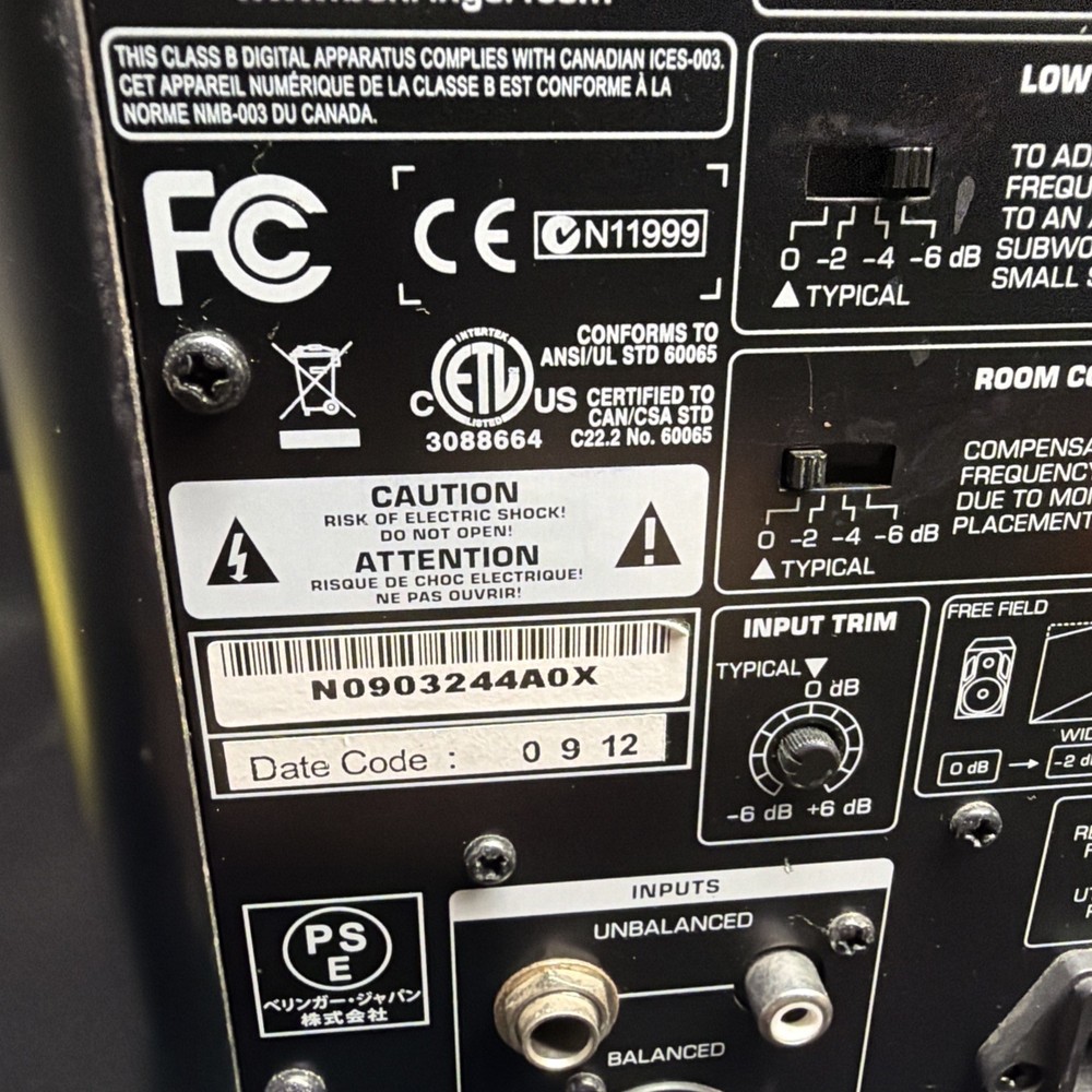 Behringer Truth B1030a Active 2-Way Reference Studio Monitor x 2