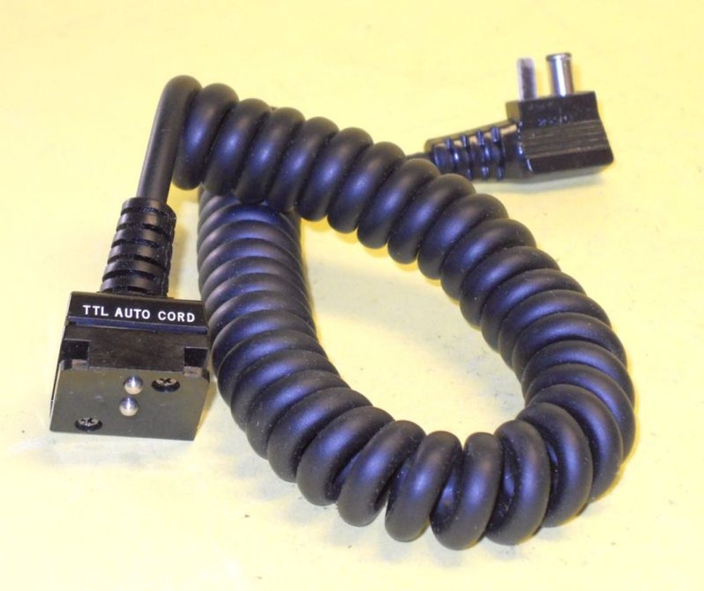 OLYMPUS OM Electronic Flash TTL AUTO CORD