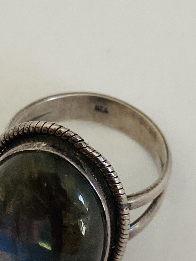 Vintage Southwestern Sterling Silver Oval Labradorite Split Shank Ring Size 7