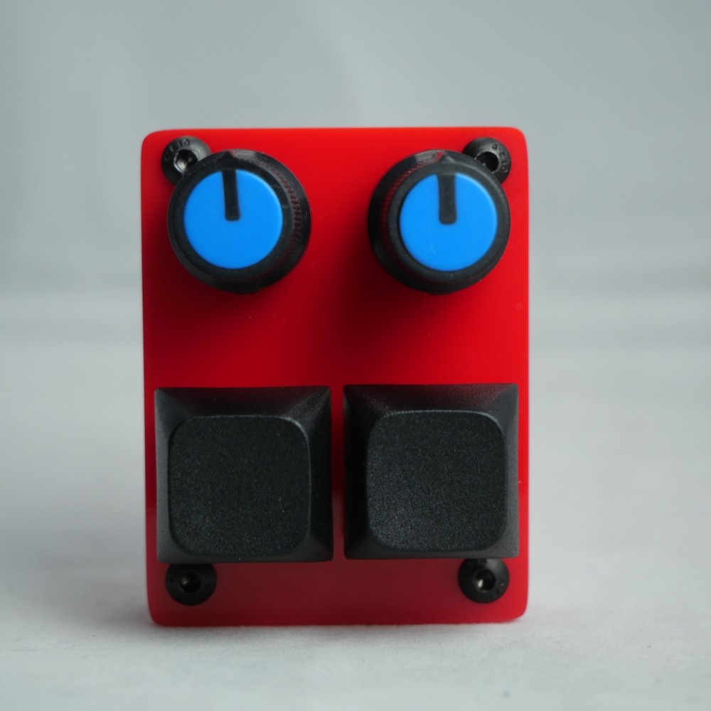 madMidiMini Compact Midi Controller with 2 Note Buttons 2 Potentiometers and LED