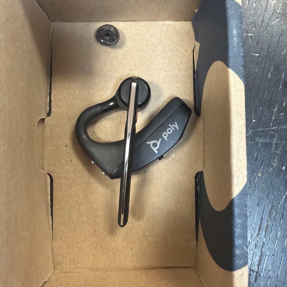 HP Poly Voyager 5200 USB-A Wireless Headset 7K2E1AA OPEN BOX