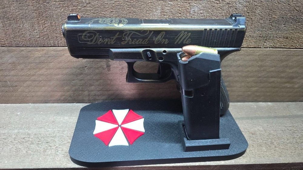 Umbrella Glock Display Stand - Glock 17/19