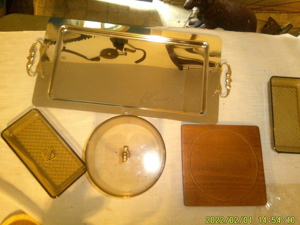 VINTAGE KROMEX CHEESE SERVER SNACK TRAY SET GENTLY USED