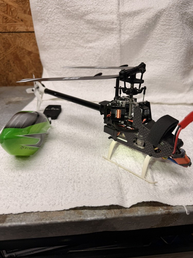 BLADE 150 S BNF Flybarless CP Helicopter