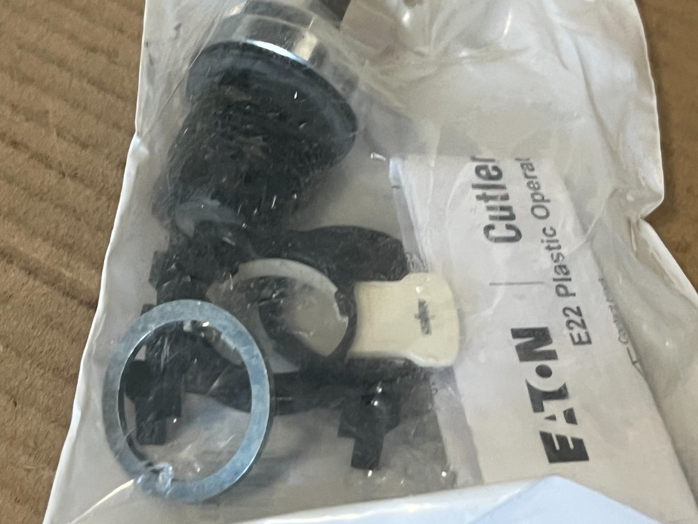 Cutler Hammer, Non Illuminating Knob Selector Switch, E22XF1