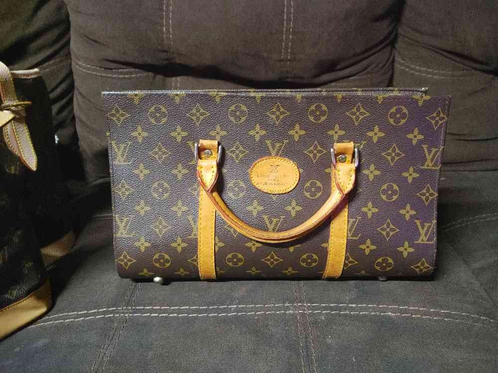 Louis Vuitton Monogram Popincourt Handbag Brown M40009