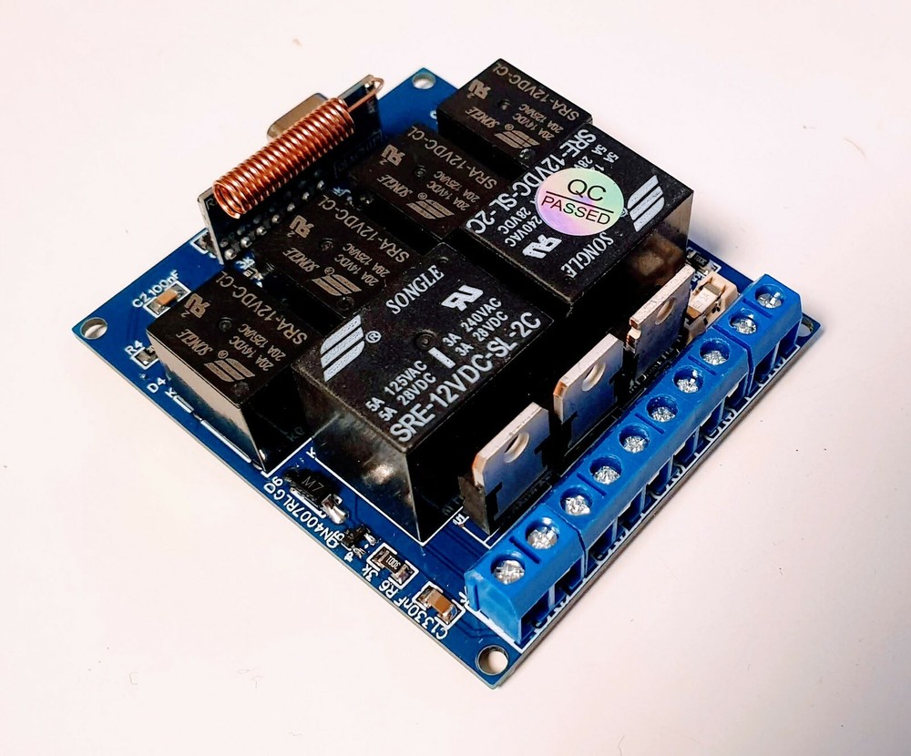 Wireless Remote Control 24VDC 5Amp Dual Axis Solar Panel Sun Tracking Controller