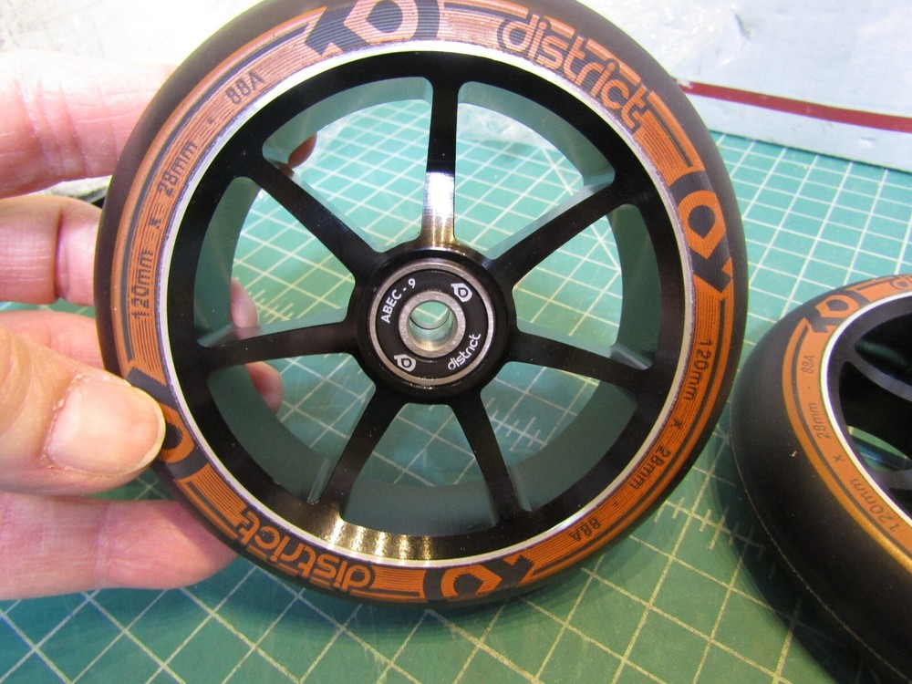 2 – District Pro Scooter Wheels (2 Pack) Size 120 X 28mm Duel Width Core New