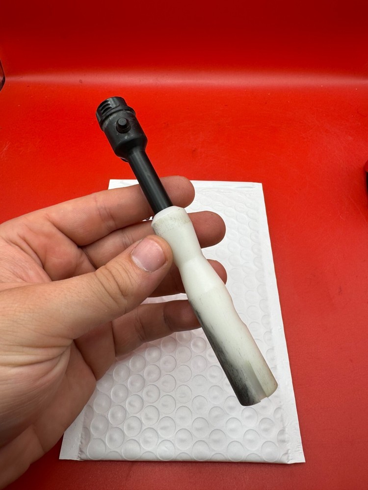 CCM AUtococker Bolt